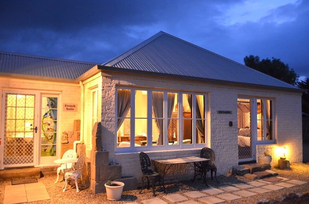 Mulberry Cottage Unique B&B Accommodation Richmond Exterior photo